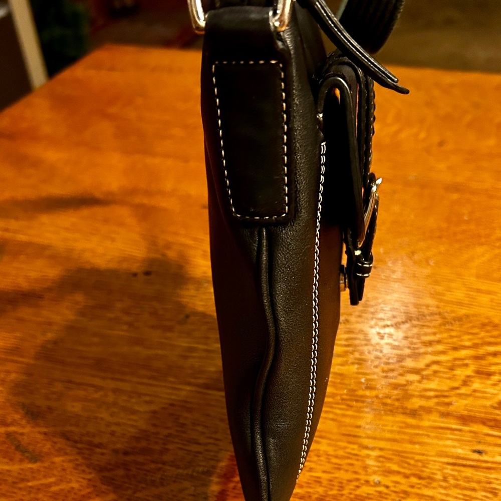 Coach Vintage Leather Crossbody Bag - Picture 3 of 9